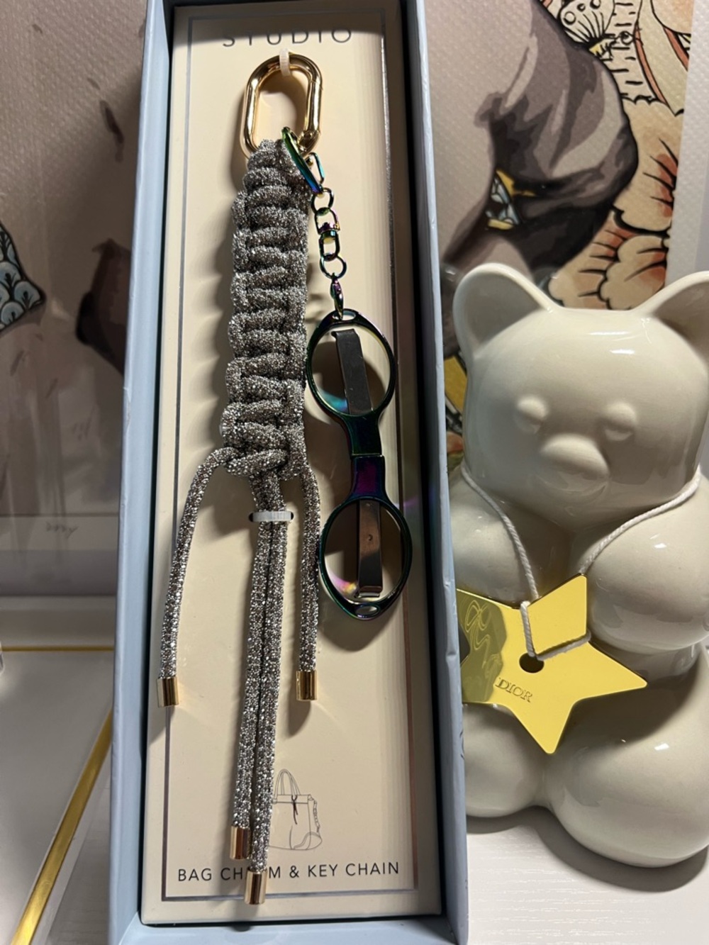 STUDIO Rhinestone Knotted Bag Charm & Foldable ✂️ Scissor - Picture 3 of 6